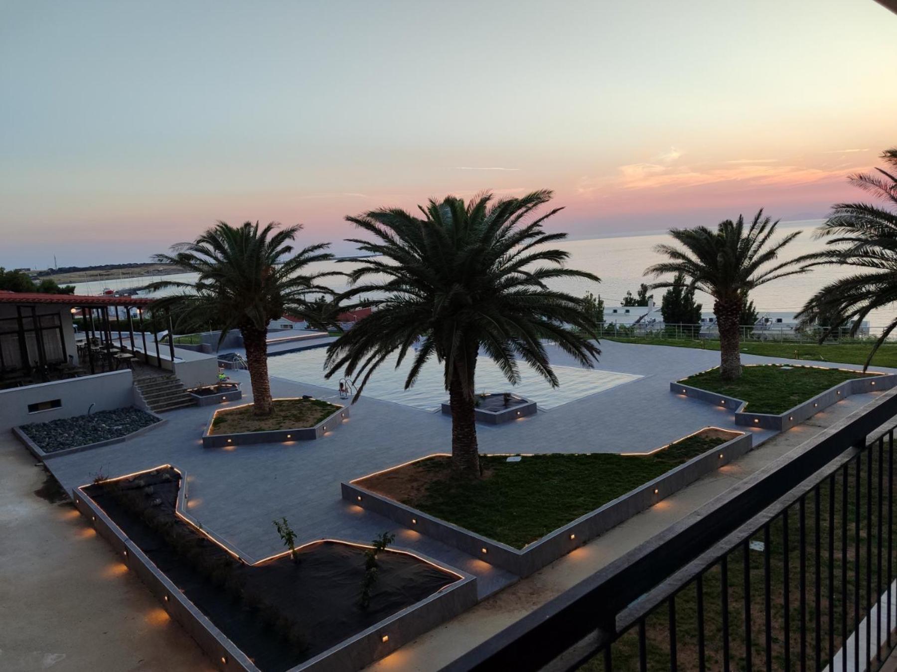 Aeolos Hotel Kamariotissa エクステリア 写真
