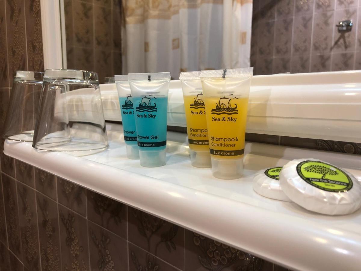 Aeolos Hotel Kamariotissa エクステリア 写真